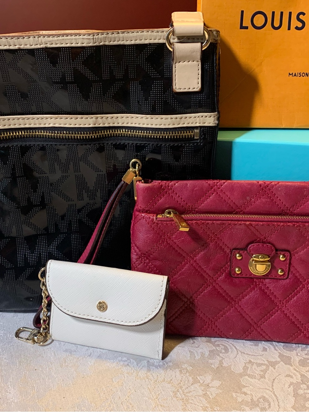 Authentic Michael Kors bag with Marc Jacob’s Wristlet & Anne Klein change purse.
